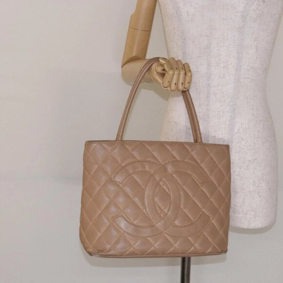CHANEL Matelasse Reprint Tote Bag Grained Calf Skin Beige Gold CC Auth - Picture 1 of 16